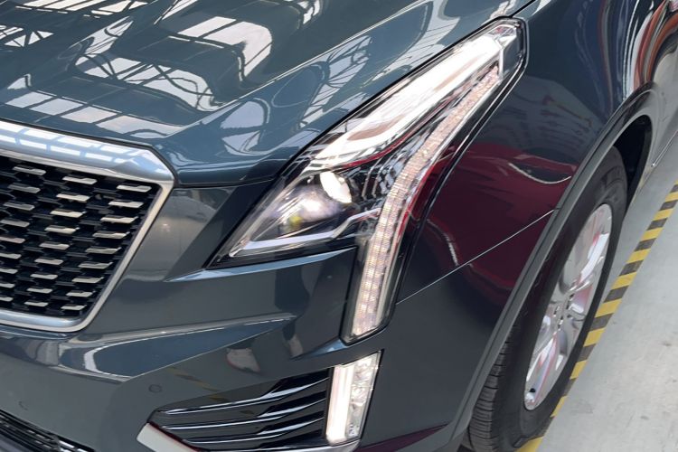 Used Cadillac XT5 2024 2.0T Two-Wheel Drive Fashion Edition Exterior 1