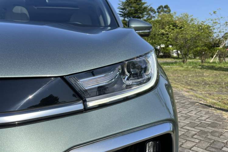 Used EXEED Lingyun 2024 300T Two-Wheel Drive Starlight Edition
