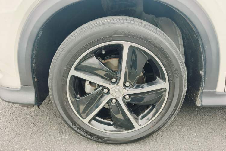 Used Honda Vezel 2020 1.5L CVT Pioneer Edition
