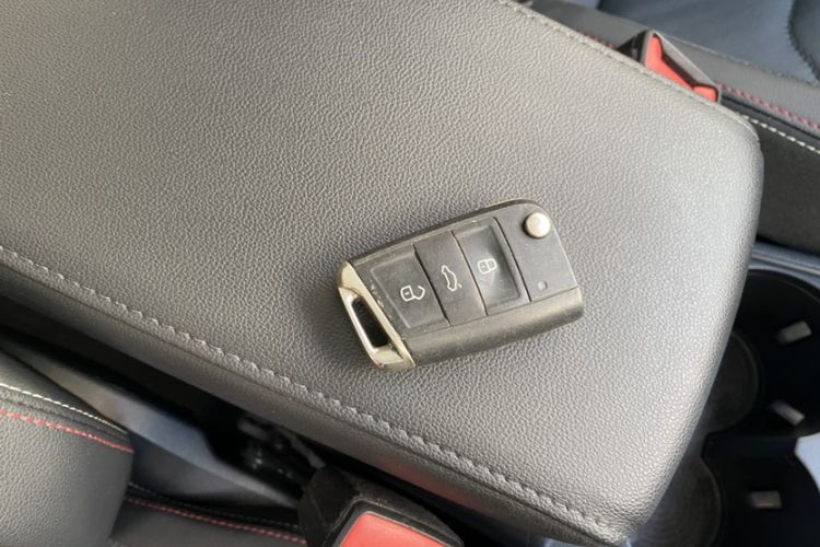 Used Volkswagen Tayron 2019 330TSI Two-Wheel Drive Luxury Model China VI Standard Interior 6