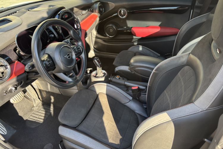 Used MINI JCW 2021 2.0T JOHN COOPER WORKS