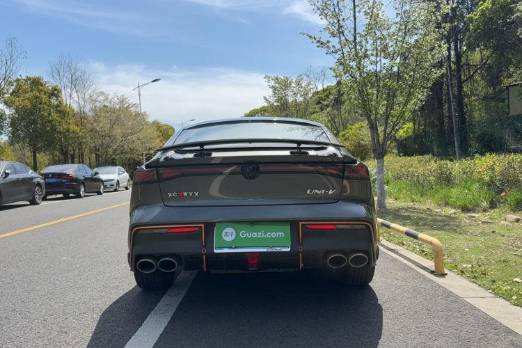 Used CHANGAN UNI-V 2022 1.5T Sport Edition Rear