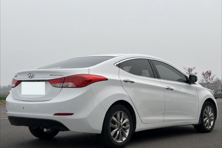 Used Hyundai Elantra (5th Generation / Langdong) 2015 1.6L Manual Leading Model Exterior 5