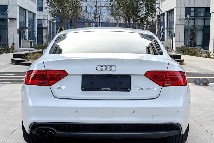 Used Audi A5 2016 Facelift Coupe 45 TFSI Comfort Version
