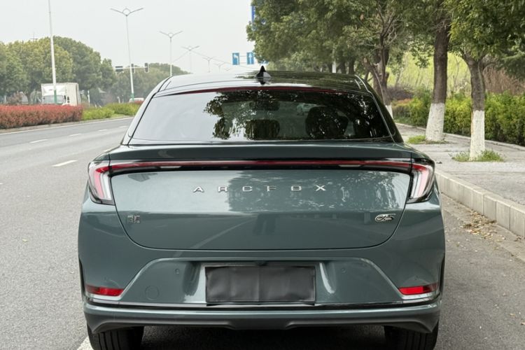 Used ARCFOX Alpha S 2023 525E Forest Edition 175kW