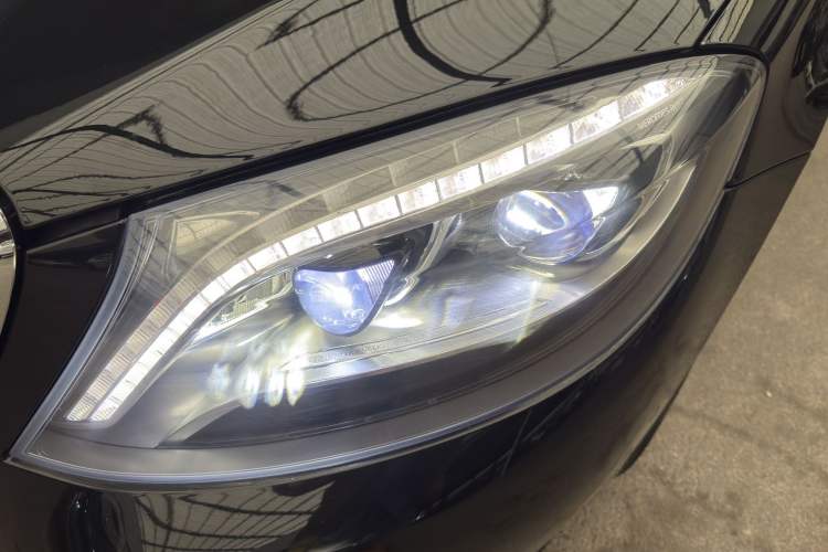 Used Mercedes-Benz S-Class 2014 S 400 L Luxury Model
