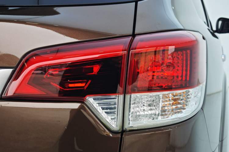 Used Nissan Terra 2020 2.5L XV 4WD Automatic Four-Wheel Drive Flagship Edition