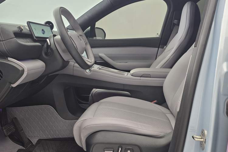 Used Nio EC6 2023 75 kWh
