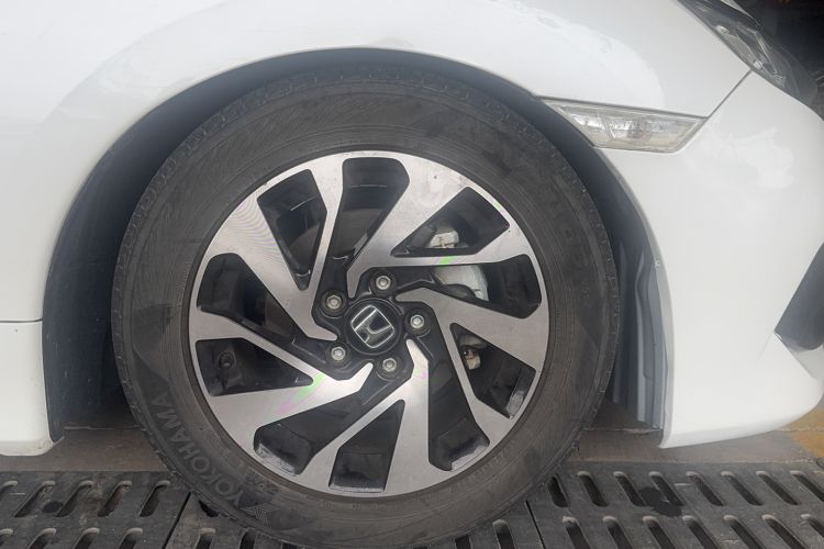 Used Honda Civic 2016 220TURBO CVT Luxury Edition