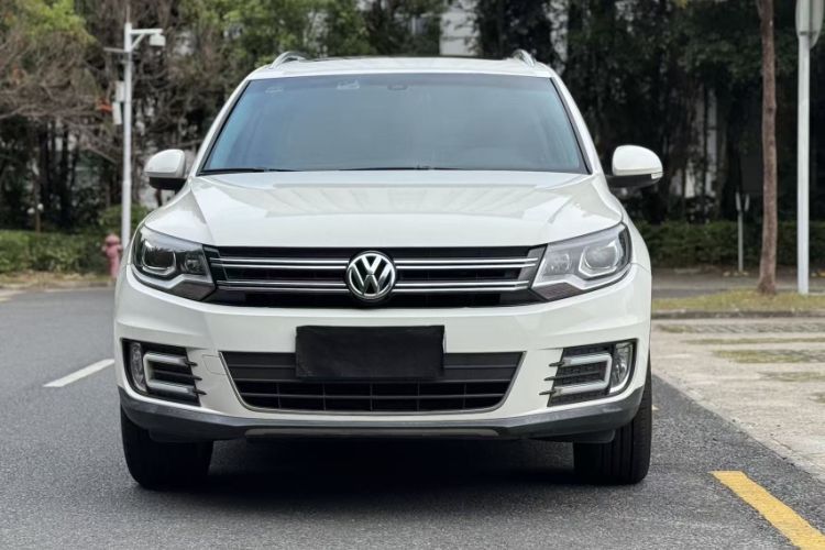 Used Volkswagen Tiguan 2015 1.8TSI Automatic Two-Wheel Drive Luxury Model Exterior 3
