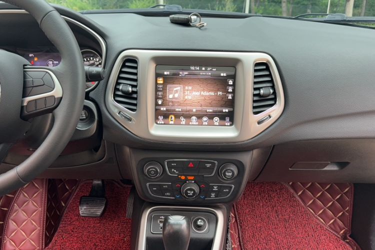 Used Jeep Compass 2017 200T Automatic Family Edition