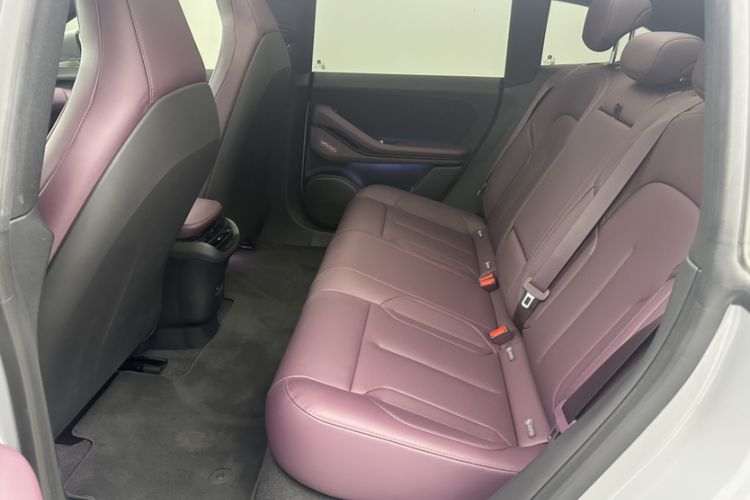 Used Nio ET5T 2024 75kWh Touring Interior 2