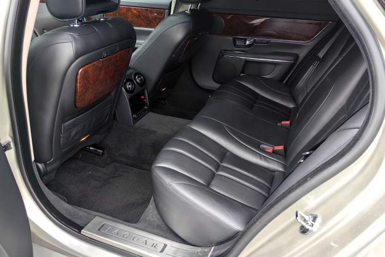 Used Jaguar XJ 2012 XJL 3.0 Panoramic Business Edition