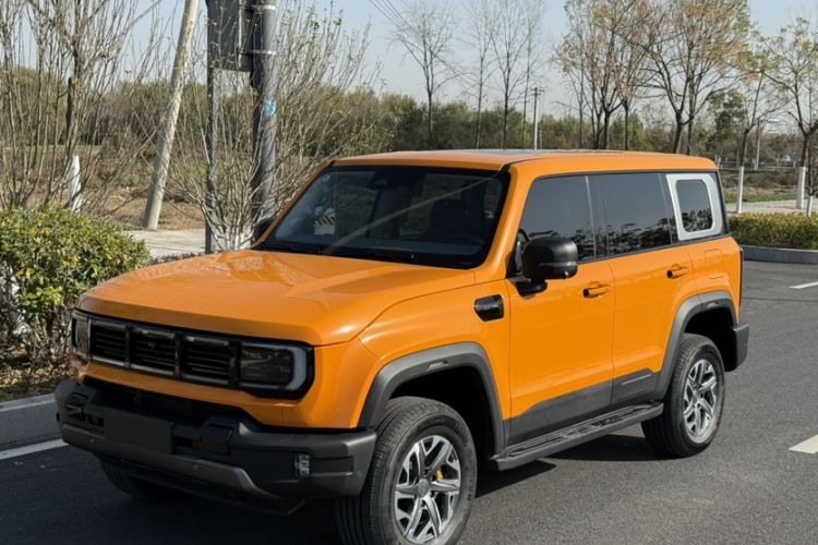 Used BAIC Off-Road BJ40 2024 2.0T All-New Urban Hunter Edition Chivalrous Style