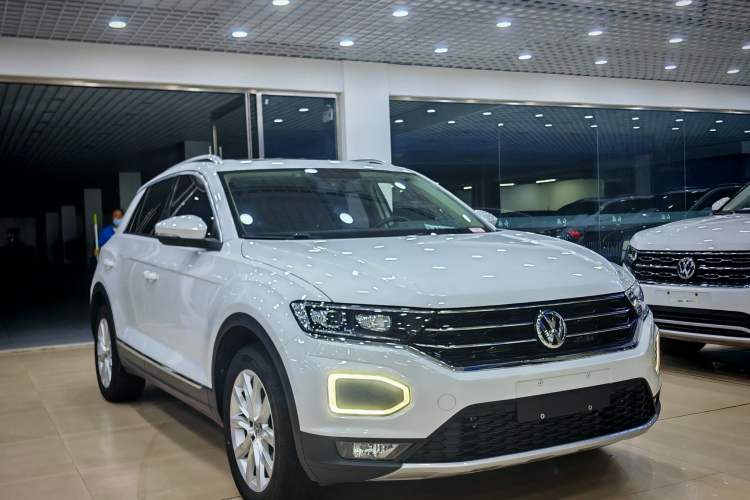 Used Volkswagen T-ROC 2018 280TSI DSG Two-Wheel Drive Advanced Version China V Emission Standard