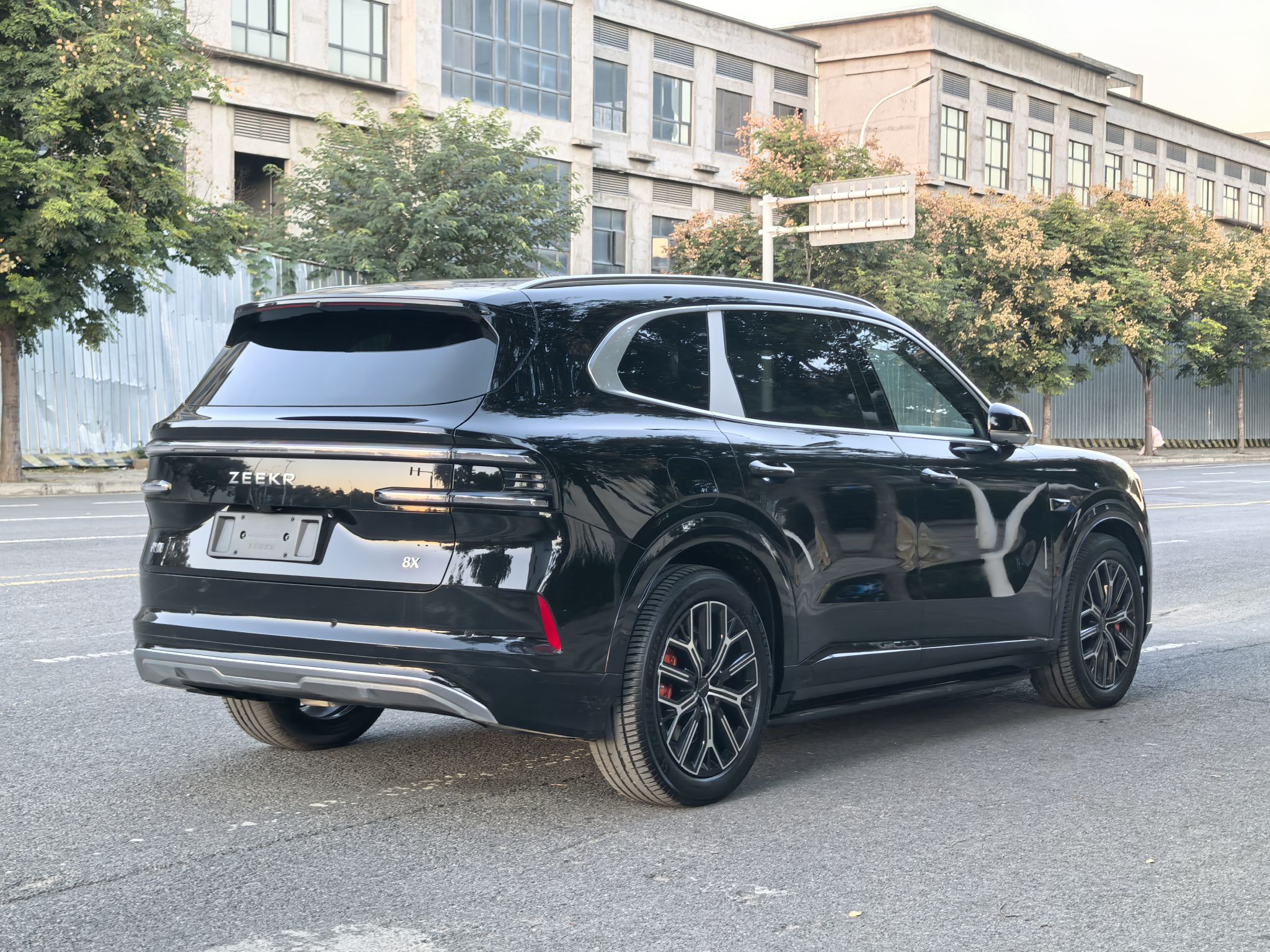 Zeekr 8X 2026 Model Max Edition 55kWh — снимка 15