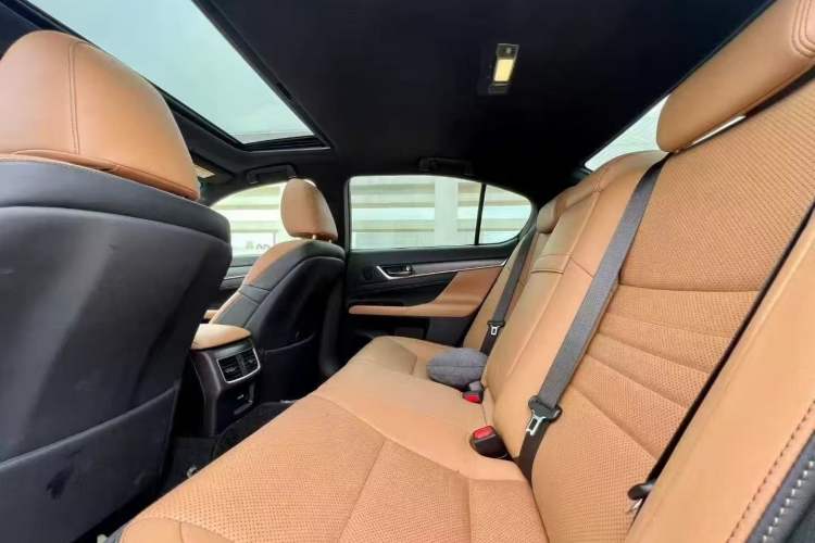 Used Lexus GS 2016 200t F SPORT
