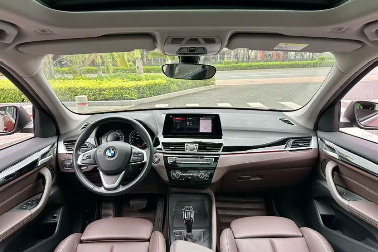 Used BMW X1 2020 sDrive25Li Leading Model Interior 6