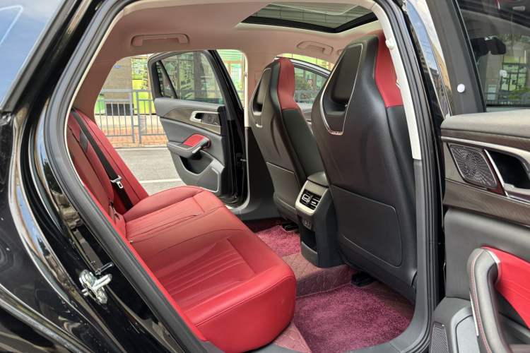 Used Hongqi H6 2024 2.0T ZhiMei Edition