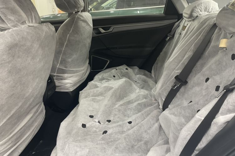 Used Livan Maple 60s 2022 Easy-Drive Version Lithium-Ion Battery
