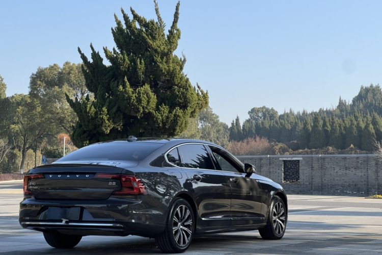 Used Volvo S90 2021 B5 Zhiyuan Luxury Edition