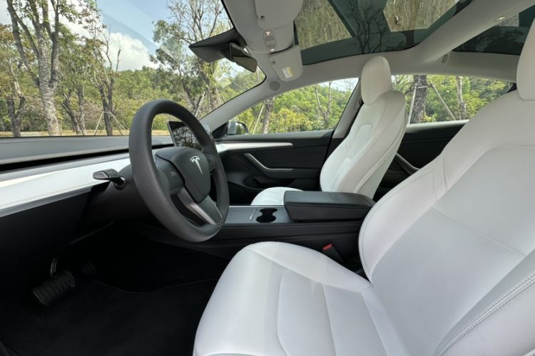 Used Tesla Model 3 2022 Rear-Wheel-Drive Version