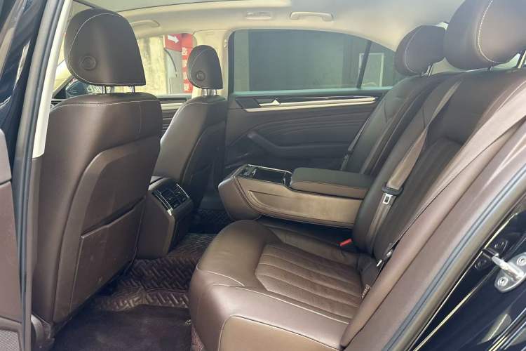 Used Volkswagen Phideon 2021 380TSI Luxury Edition
