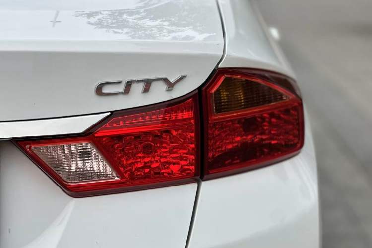 Used Honda City 2018 1.5L CVT Dynamic Edition
