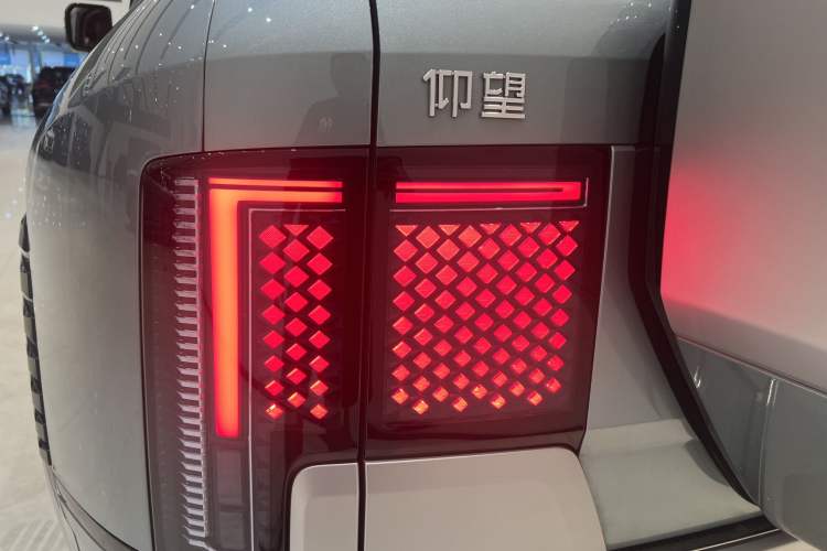 Used Yangwang U8 2023 Luxury Edition