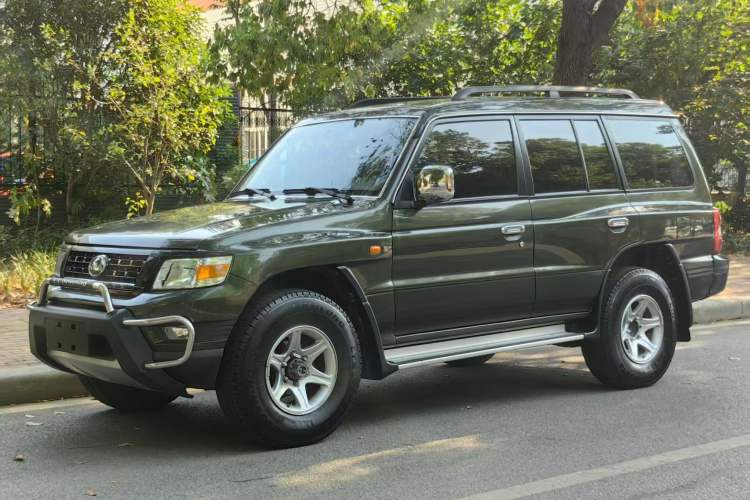 Used Leopaard Q6 2015 2.4L Manual Two-Wheel-Drive Elite Model