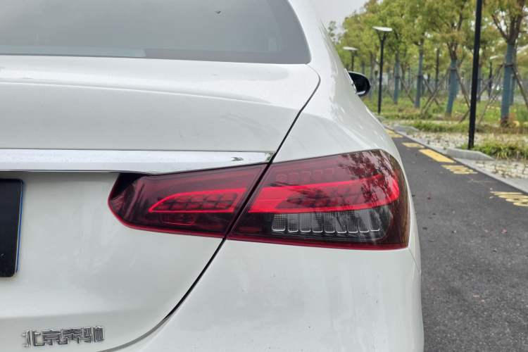 Used Mercedes-Benz E-Class 2021 Facelift E 260 L Sport Edition Exterior 10