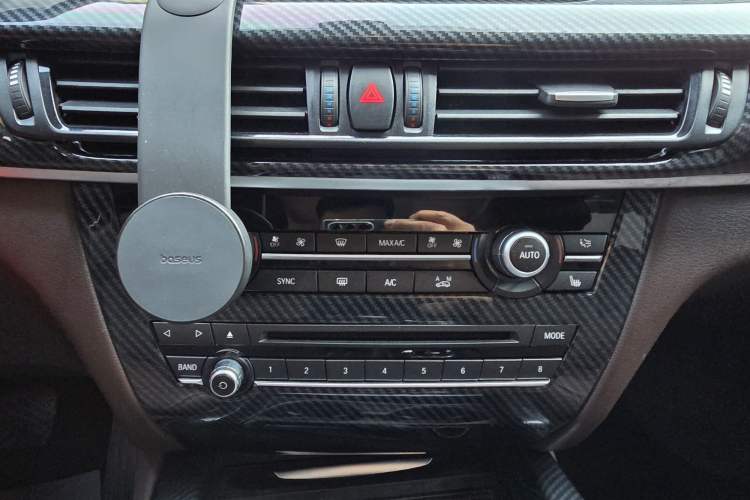 Used BMW X5 2017 xDrive28i
