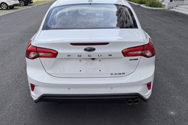 Used Ford Focus 2020 Sedan EcoBoost 180 Automatic Trend Edition