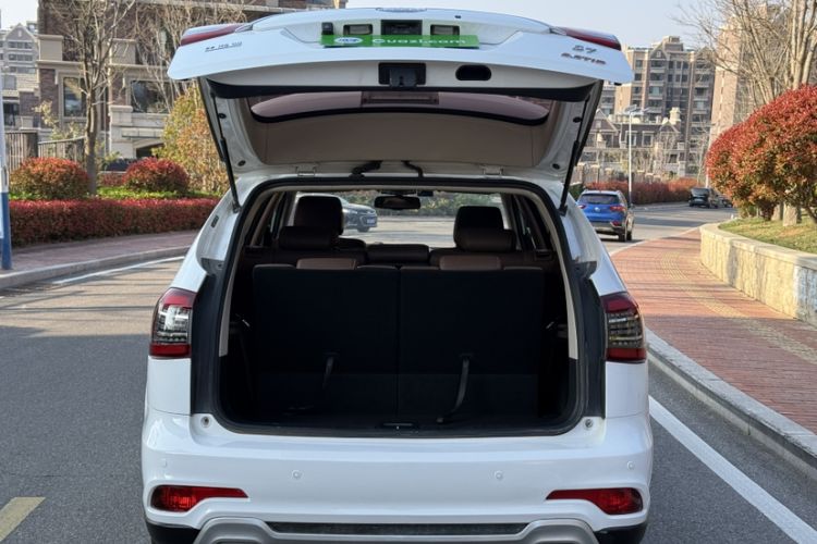 Used BYD S7 2017 2.0T Automatic Prestige Edition Trunk