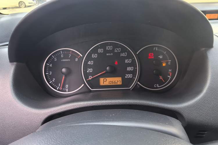 Used Suzuki Swift 2014 1.5L Automatic Fashion Edition
