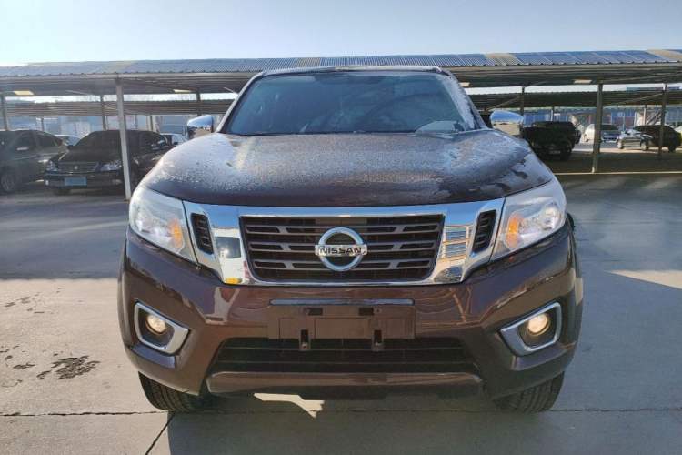 Used Nissan Navara 2017 2.5L Automatic 4x4 Luxury Edition QR25
