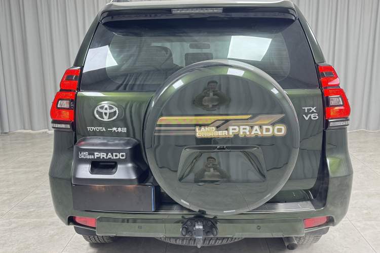 Used Toyota Prado 2018 3.5L Automatic TX-L with Rear-Mounted Spare Tire Exterior 5