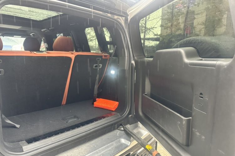 Used Polestones 01 2023 All-Purpose 7-Seater Version
