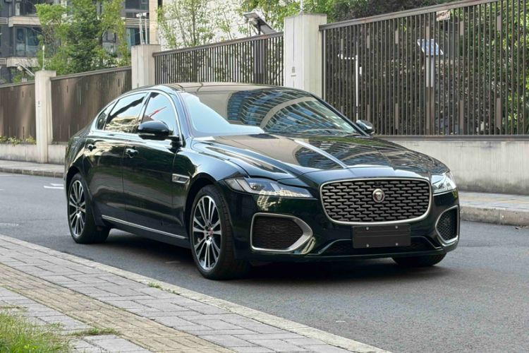 Used Jaguar XFL 2024 2.0T P250 Two-Wheel Drive Prestige Luxury Edition
