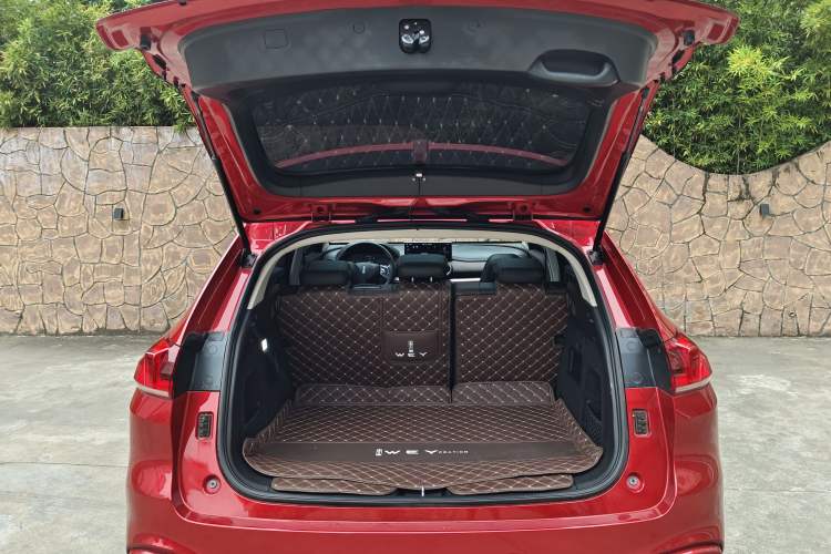 Used Wey VV5 2021 1.5T Two-Wheel Drive Color Pioneer
