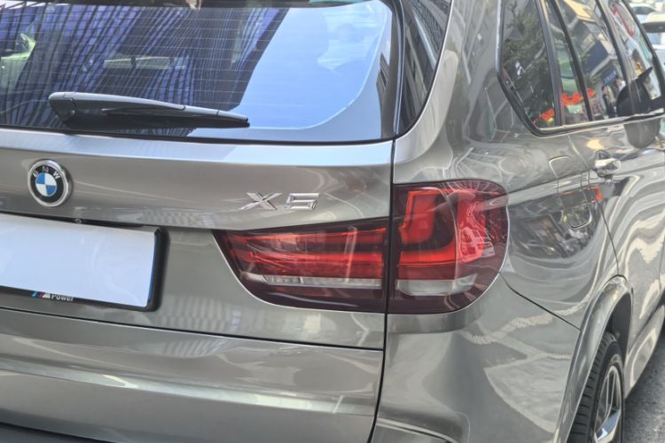 Used BMW X5 2015 xDrive35i U.S. specification
