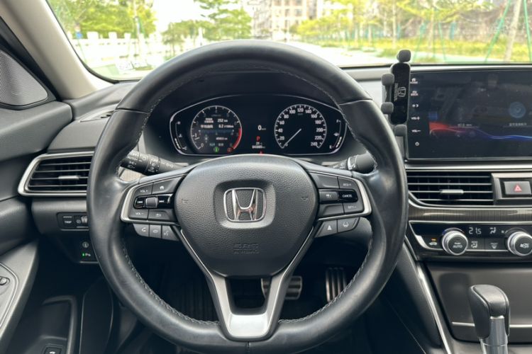 Used Honda Accord 2022 260TURBO Phantom Night · Prestige Edition
