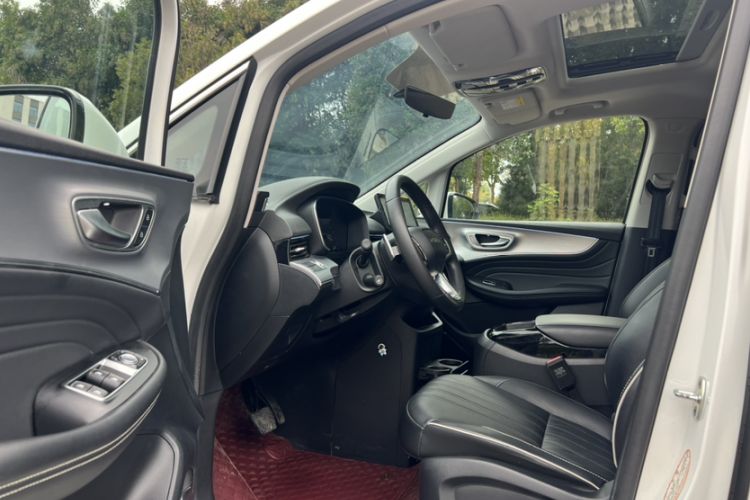 Used Roewe iMAX8 2022 400TGI Flagship Edition