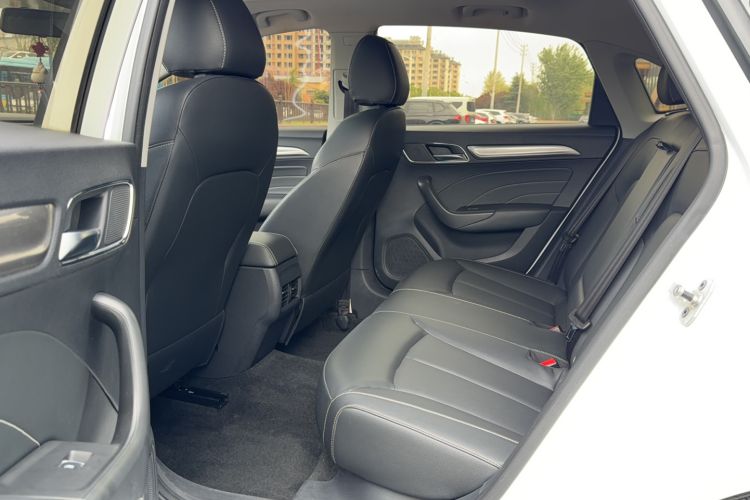 Used Roewe i6 2020 PLUS 1.6L CVT 4G Connected Glory Flagship Edition Driver Seat