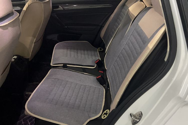 Used Volkswagen Golf Sportsvan 2018 2nd Anniversary Edition 230TSI Automatic Trendy Version Left Rear Seat