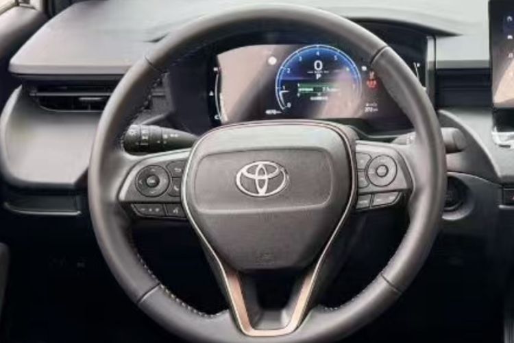 Used Toyota FRONTLANDER 2026 Model 2.0L CVT Comfort Edition