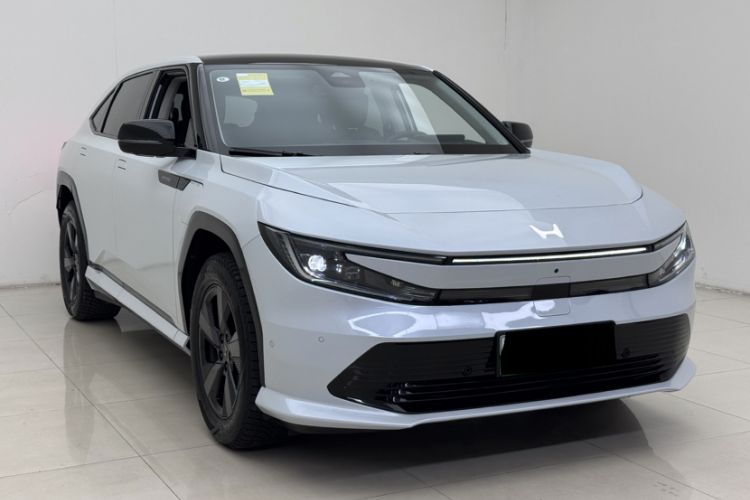 Used Honda P7 2025 Rear-Drive Long-Range Pro