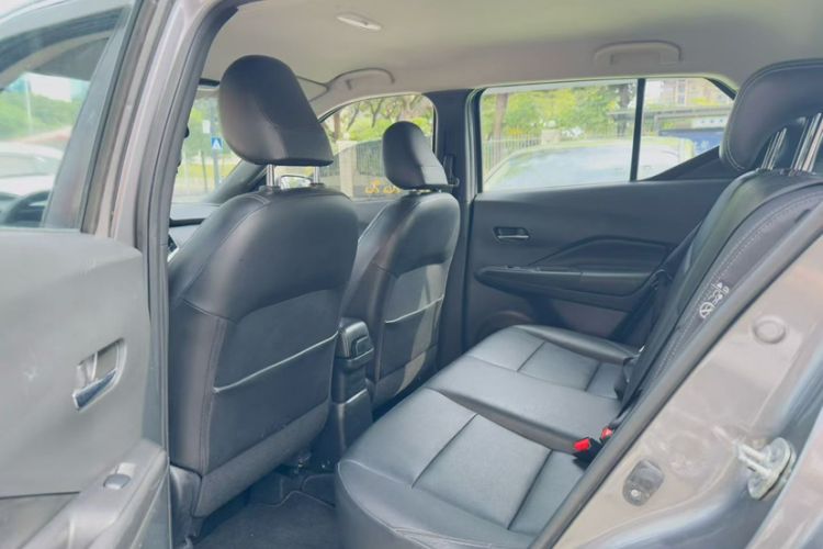 Used Nissan Kicks 2019 1.5L CVT Smart Connect Luxury Edition
