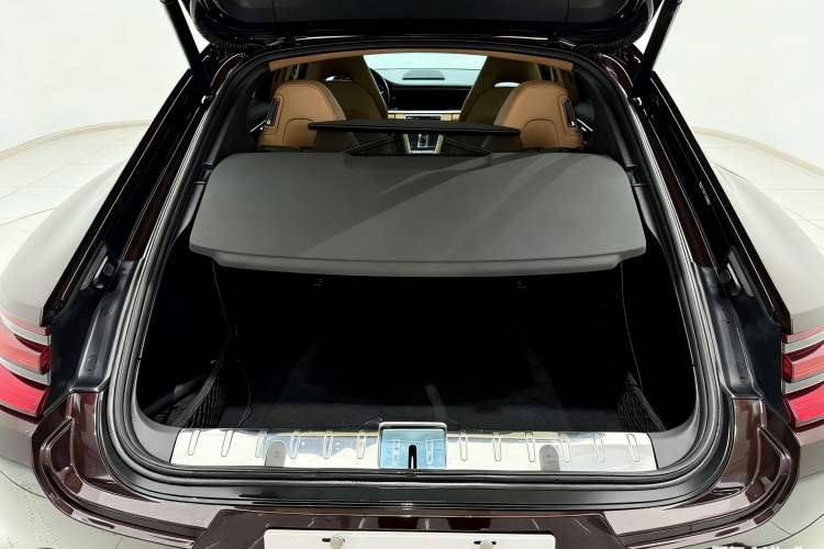 Used Porsche Panamera 2017 Panamera Executive Long Wheelbase 3.0T