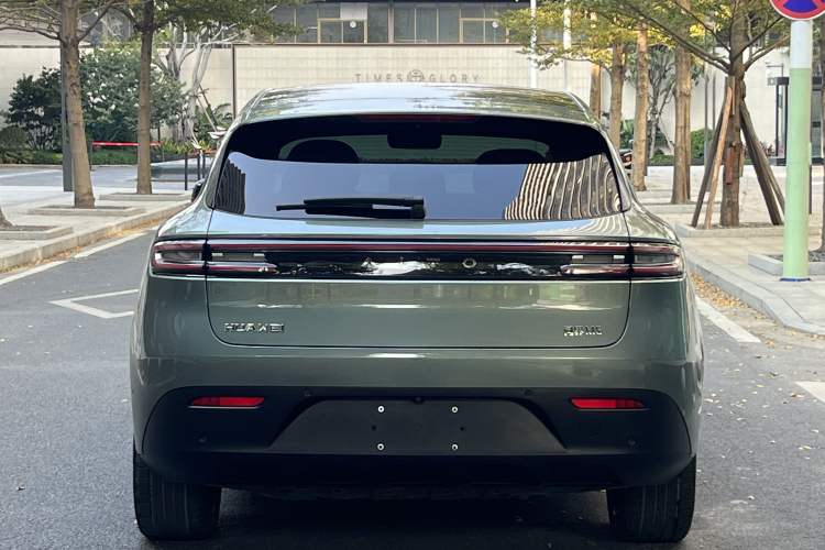 Used Hima AITO M5 2022 Extended-Range Four-Wheel Drive Performance Version
